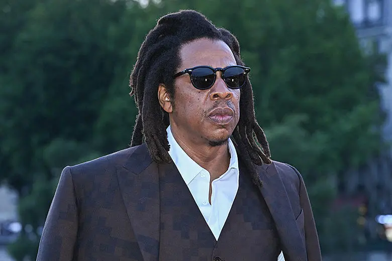 Jay-Z denies taking sides in Drake, Kendrick Lamar’s beef 