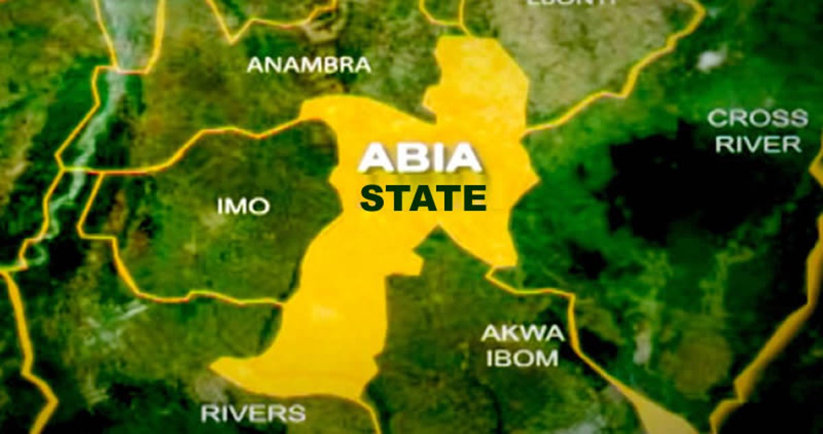 Magistrate, Monarch, Journalist lose vehicles as car thieves strike in Umuahia 