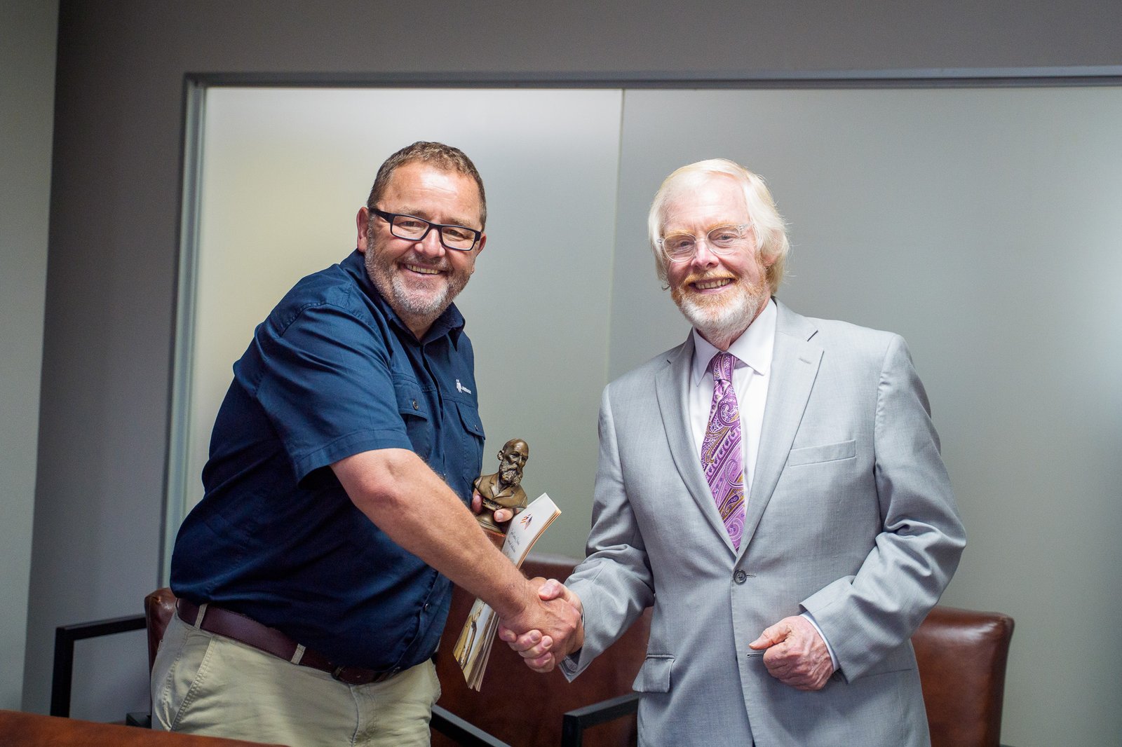False SA Genocide Claims: U.S. Ambassador Visits AfriForum’s Community Safety Centre 